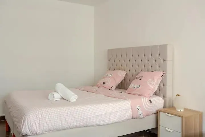 Superbe Studio Gambetta דירה